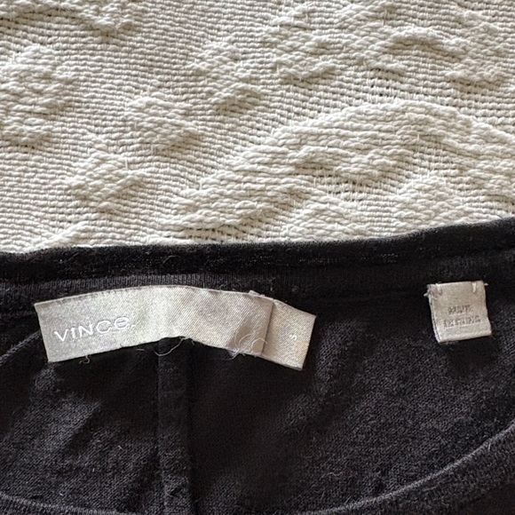 Vince Black Long Sleeve Women's Top Gently Loved S Soft Pima Cotton - Picture 2 of 8